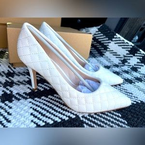 Women’s heels white size 10